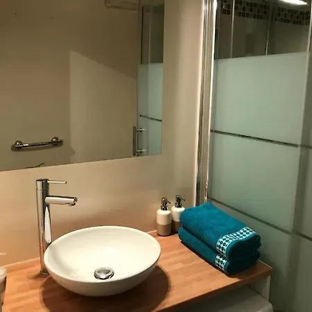 Le Cocooning-studio Marina Avec Terrasse Vue Et Apartman *