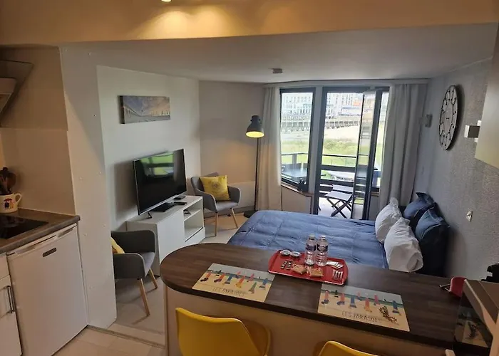 Le Cocooning-studio Marina Avec Terrasse Vue Et * Довиль