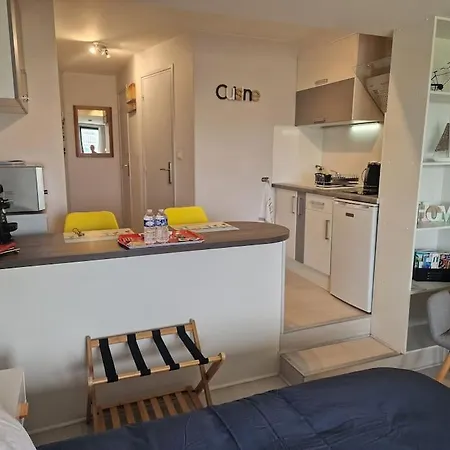 Le Cocooning-studio Marina Avec Terrasse Vue Et Apartment Deauville