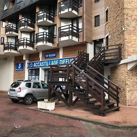 Le Cocooning-studio Marina Avec Terrasse Vue Et * دوفييل