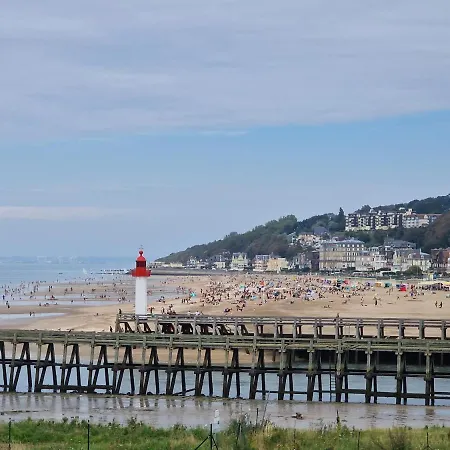 Le Cocooning-studio Marina Avec Terrasse Vue Et Довиль