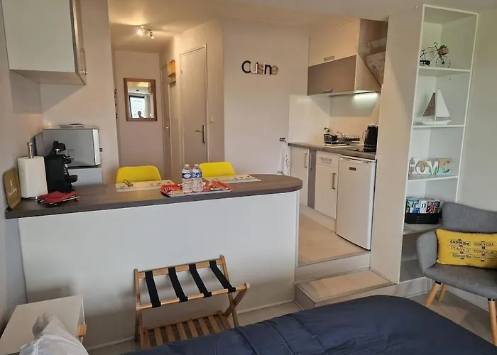 Le Cocooning-studio Marina Avec Terrasse Vue Et Apartment Deauville