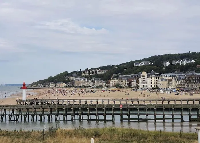 Le Cocooning-studio Marina Avec Terrasse Vue Et Apartment Deauville